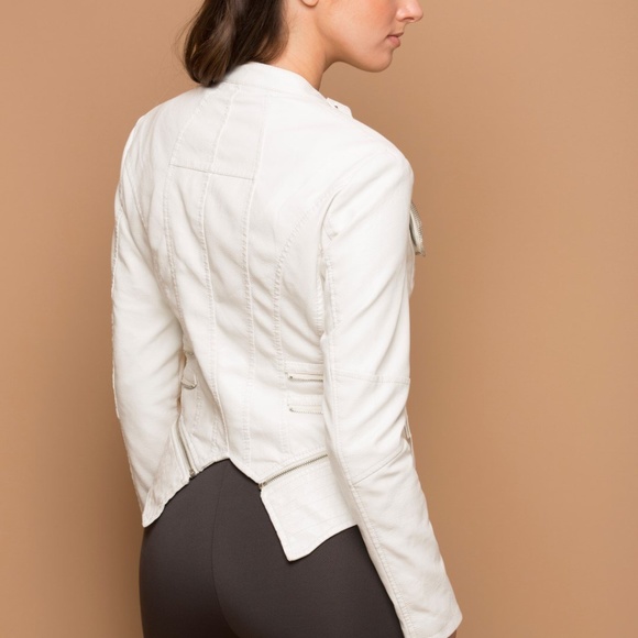 JACKET WHITE FAUX LEATHER PEARLS JACKET - Picture 4 of 4